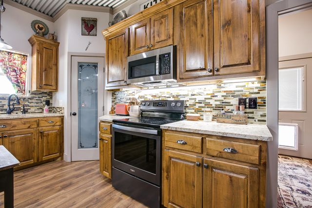 2230 Farm-to-market 2662, Bronte, TX 76933