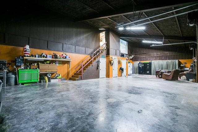 2230 Farm-to-market 2662, Bronte, TX 76933