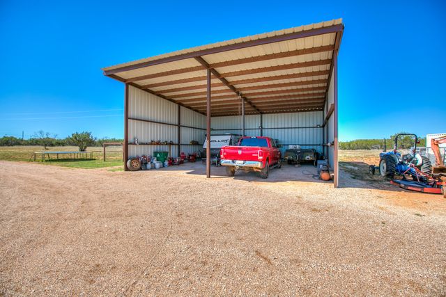2230 Farm-to-market 2662, Bronte, TX 76933
