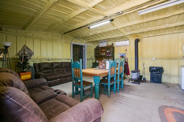 2230 Farm-to-market 2662, Bronte, TX 76933