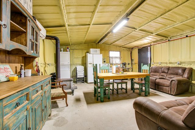 2230 Farm-to-market 2662, Bronte, TX 76933