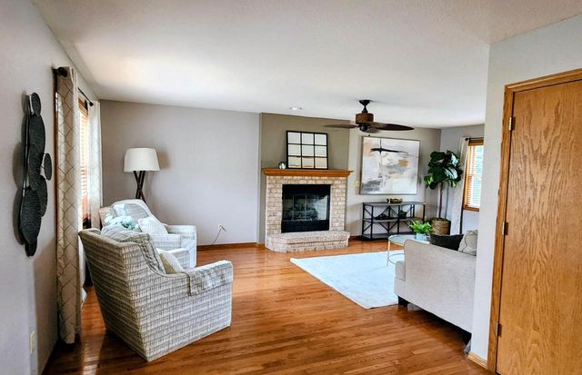 W6108 LONG COURT, Appleton, WI 54914