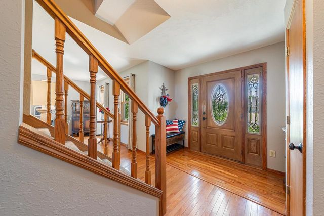W6108 LONG COURT, Appleton, WI 54914