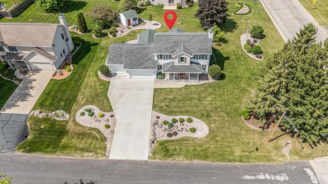 W6108 LONG COURT, Appleton, WI 54914