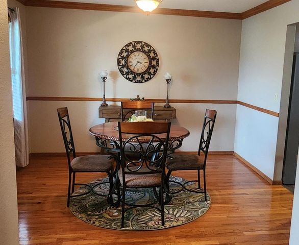 W6108 LONG COURT, Appleton, WI 54914