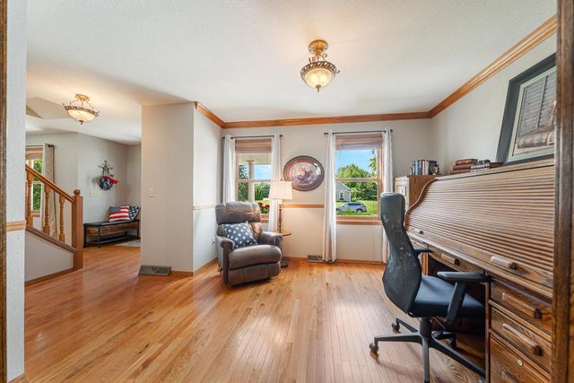 W6108 LONG COURT, Appleton, WI 54914