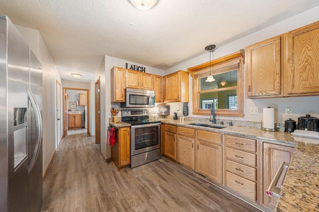 W6108 LONG COURT, Appleton, WI 54914