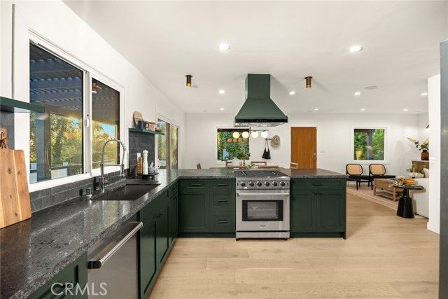 503 E Mendocino, Altadena, CA 91001