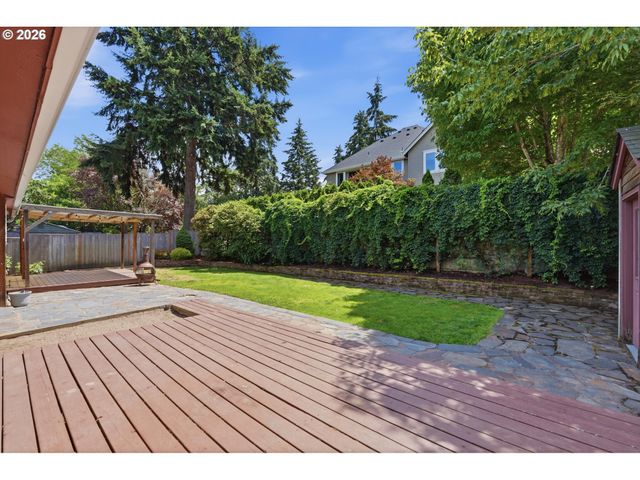 1318 OAK St, Lake Oswego, OR 97034