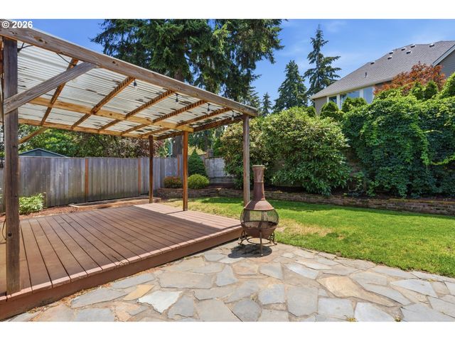 1318 OAK St, Lake Oswego, OR 97034