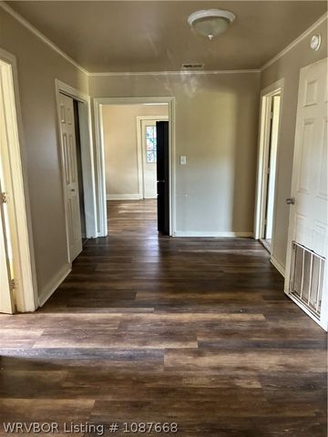 207 Pearl Street, Poteau, OK 74953