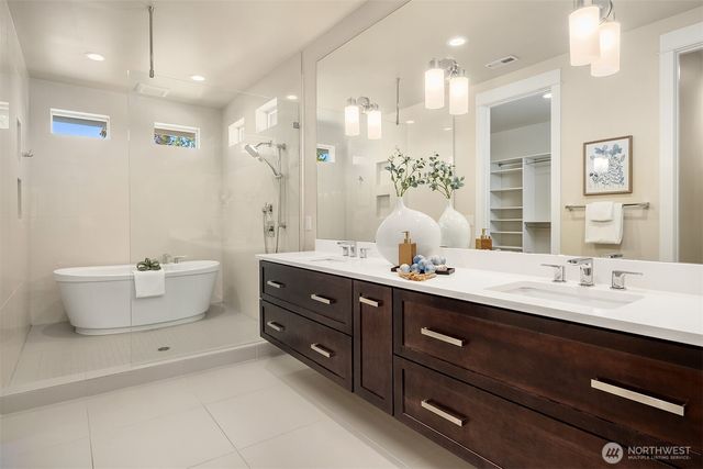 5624 117th Ave SE, Bellevue, WA 98006