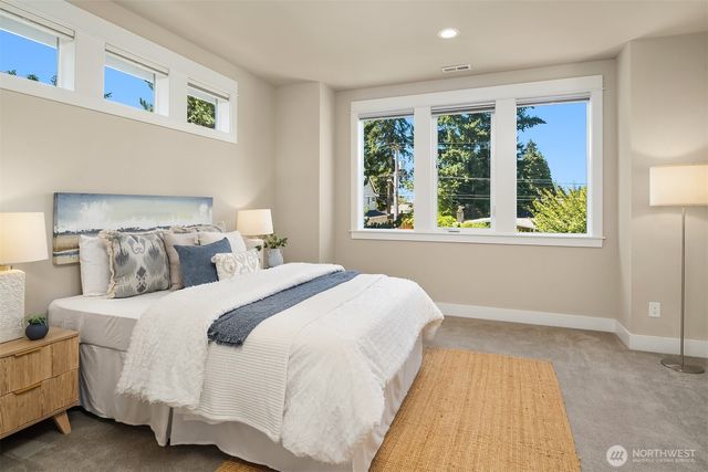 5624 117th Ave SE, Bellevue, WA 98006
