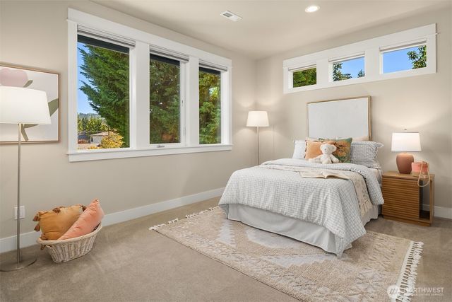5624 117th Ave SE, Bellevue, WA 98006