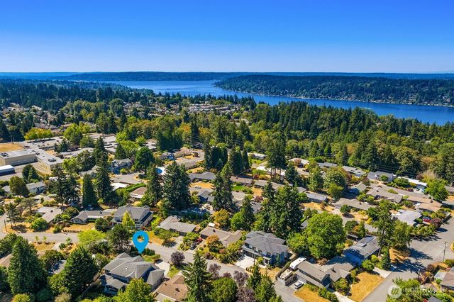 5624 117th Ave SE, Bellevue, WA 98006