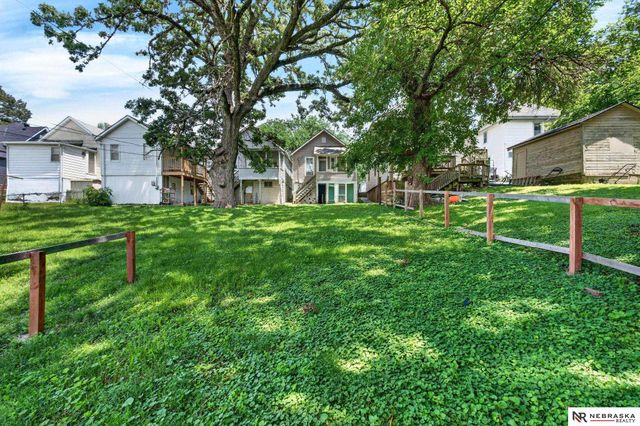 2426 S 18th Street, Omaha, NE 68108