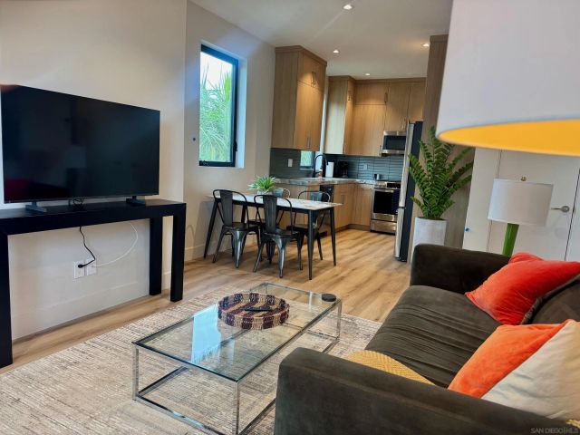 8168 Paseo Del Ocaso, La Jolla, CA 92037