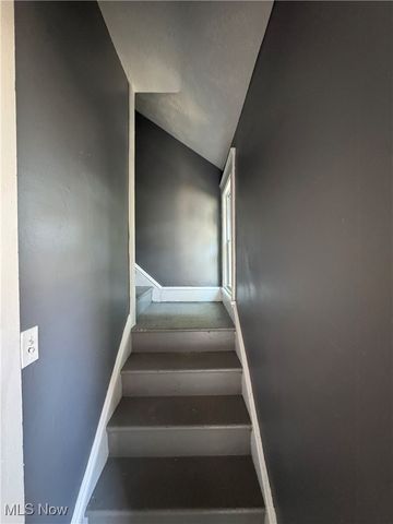 2048 W 95th Street, Cleveland, OH 44102