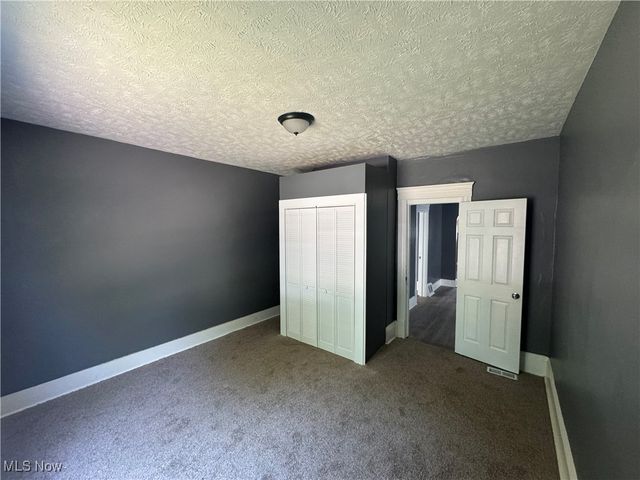 2048 W 95th Street, Cleveland, OH 44102