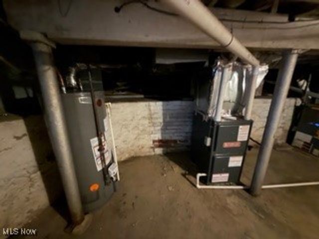 2048 W 95th Street, Cleveland, OH 44102