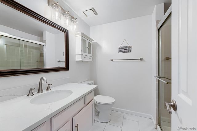 2892 W Long Circle B, Littleton, CO 80120