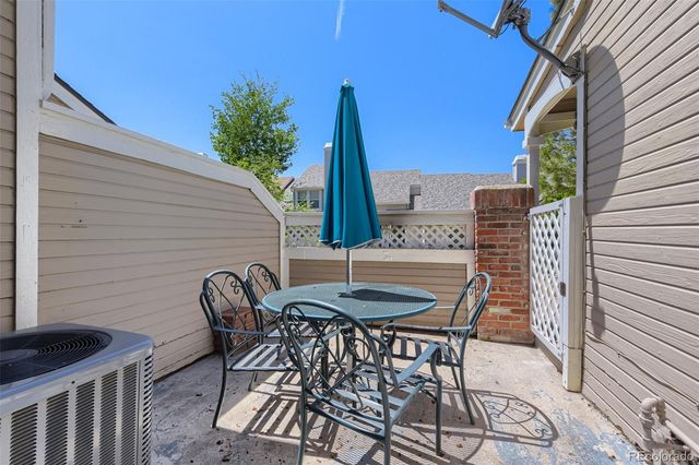 2892 W Long Circle B, Littleton, CO 80120