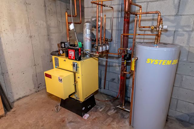 6 Abbey Road, Bow, NH 03304