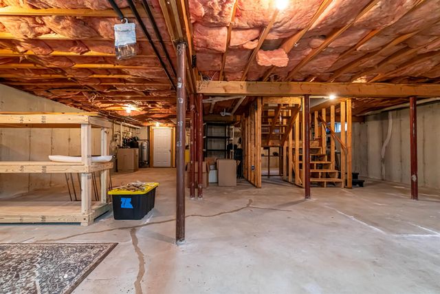 6 Abbey Road, Bow, NH 03304