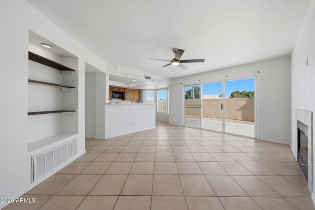 15161 N 90TH Drive, Peoria, AZ 85381