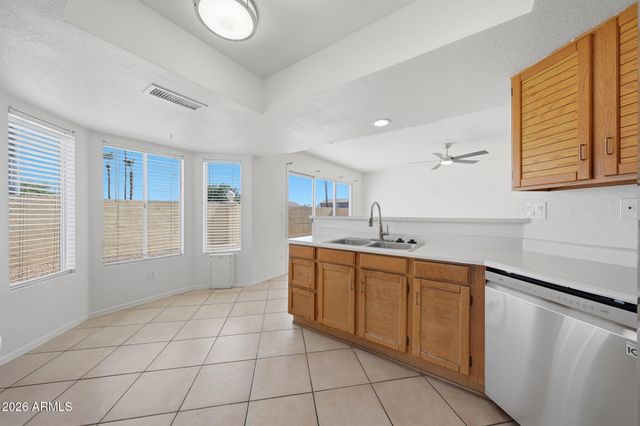 15161 N 90TH Drive, Peoria, AZ 85381