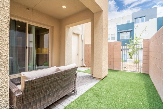 11250 Cactus Tower Avenue 101, Las Vegas, NV 89135