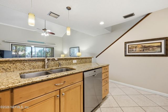 27 VILLAGE DEL LAGO Circle, St. Augustine, FL 32080