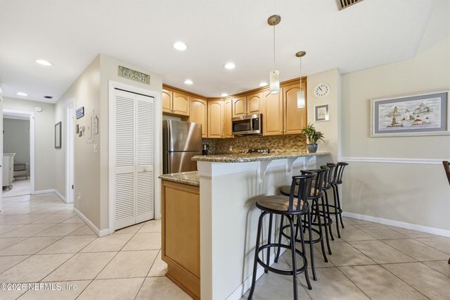 27 VILLAGE DEL LAGO Circle, St. Augustine, FL 32080