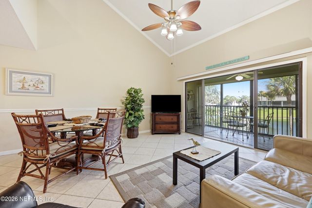 27 VILLAGE DEL LAGO Circle, St. Augustine, FL 32080