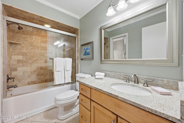 27 VILLAGE DEL LAGO Circle, St. Augustine, FL 32080