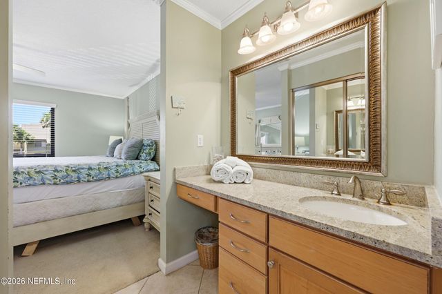 27 VILLAGE DEL LAGO Circle, St. Augustine, FL 32080