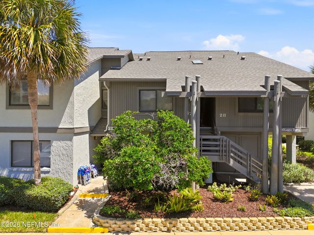 27 VILLAGE DEL LAGO Circle, St. Augustine, FL 32080
