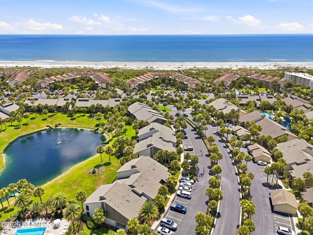 27 VILLAGE DEL LAGO Circle, St. Augustine, FL 32080