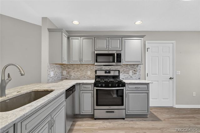 17559 SE 81st Parnassus Court, The Villages, FL 32162