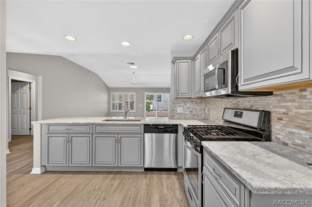 17559 SE 81st Parnassus Court, The Villages, FL 32162