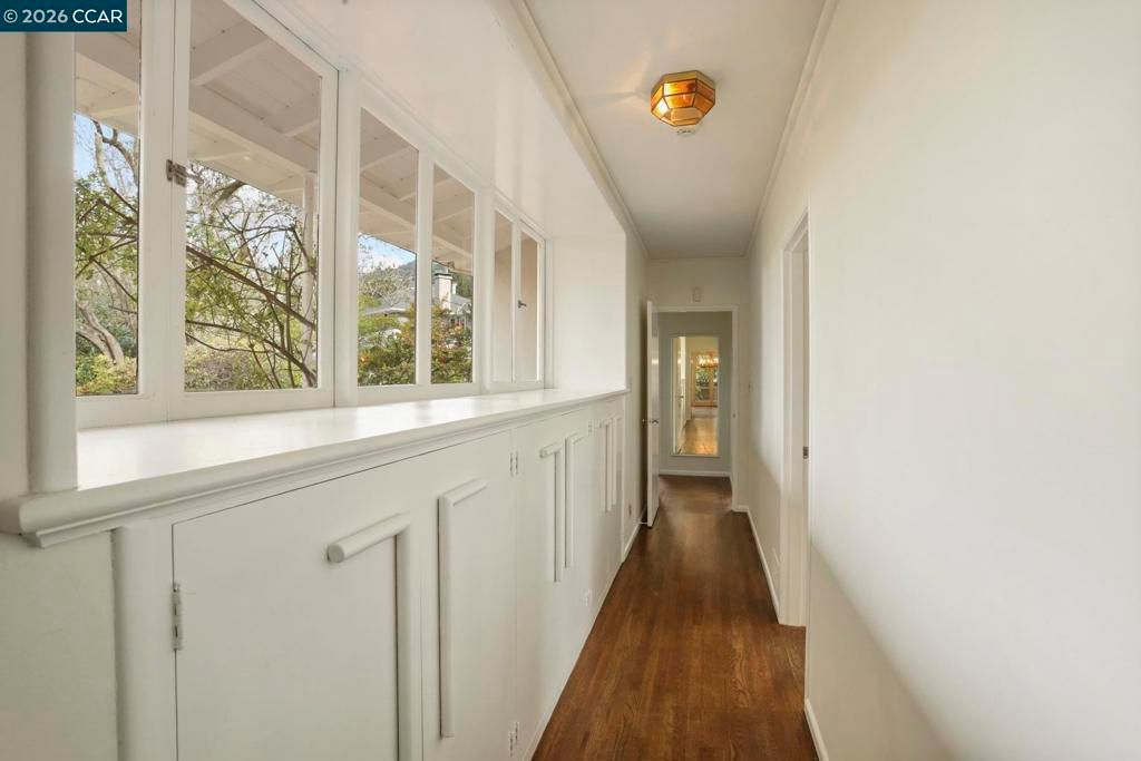 Image 19 of property listing at 204 El Camino Real, Berkeley, CA 94705