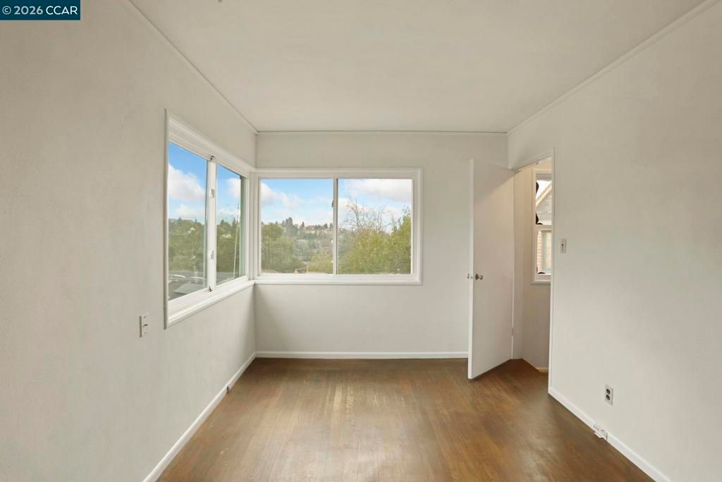 Image 37 of property listing at 204 El Camino Real, Berkeley, CA 94705