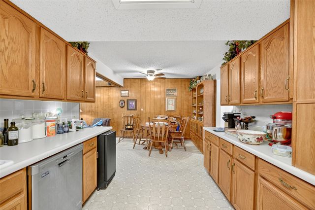 2947 Cameo Lane, Farmers Branch, TX 75234