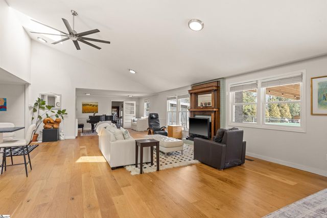 4 Windfield Road, Greenville, SC 29607