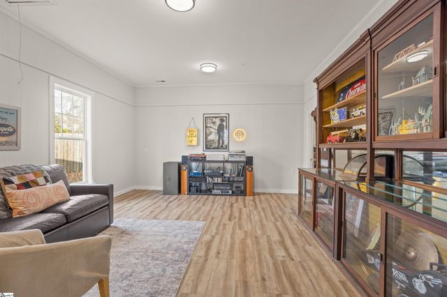 4 Windfield Road, Greenville, SC 29607