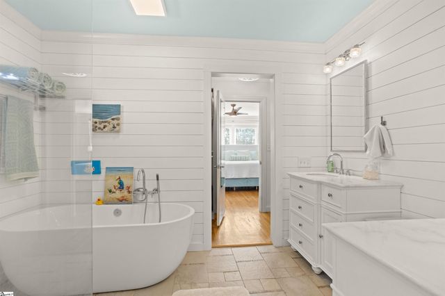 4 Windfield Road, Greenville, SC 29607