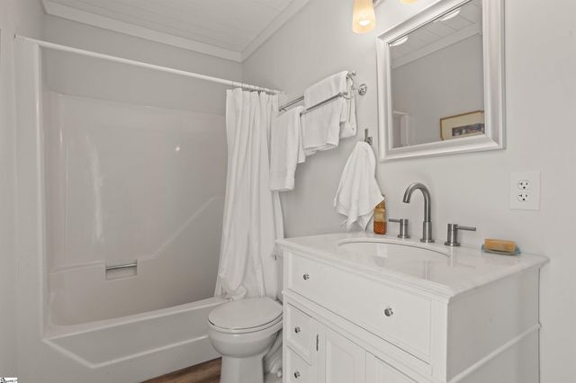 4 Windfield Road, Greenville, SC 29607