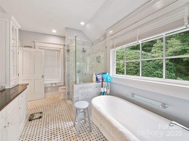 1992 Green Creek Road, Bakersville, NC 28705