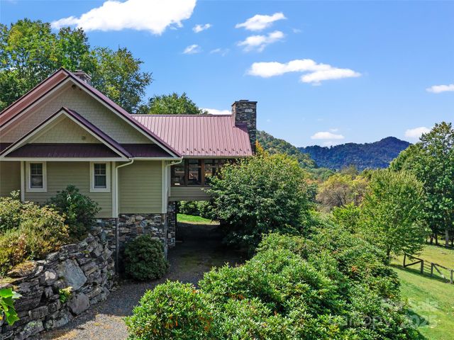 1992 Green Creek Road, Bakersville, NC 28705