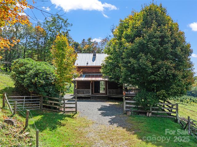 1992 Green Creek Road, Bakersville, NC 28705